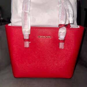 Michael Kors jet set travel mini